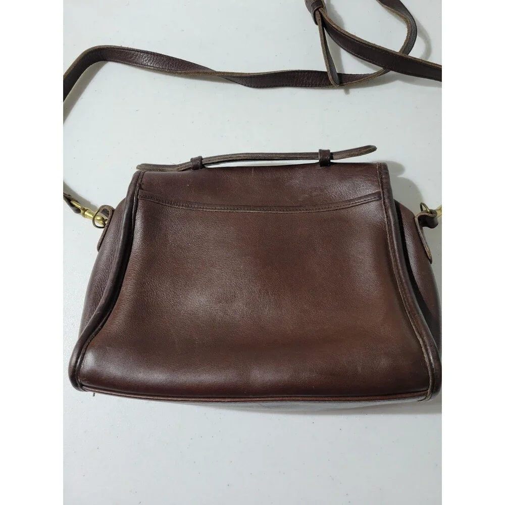 Vintage COACH 9870 Court Shoulder Bag Purse Chocolate Brown Leather Turn Lock - Picture 6 of 16